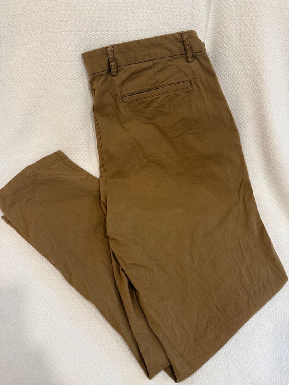 Old Navy Men's Khaki Chino Pants in Brown 38x32